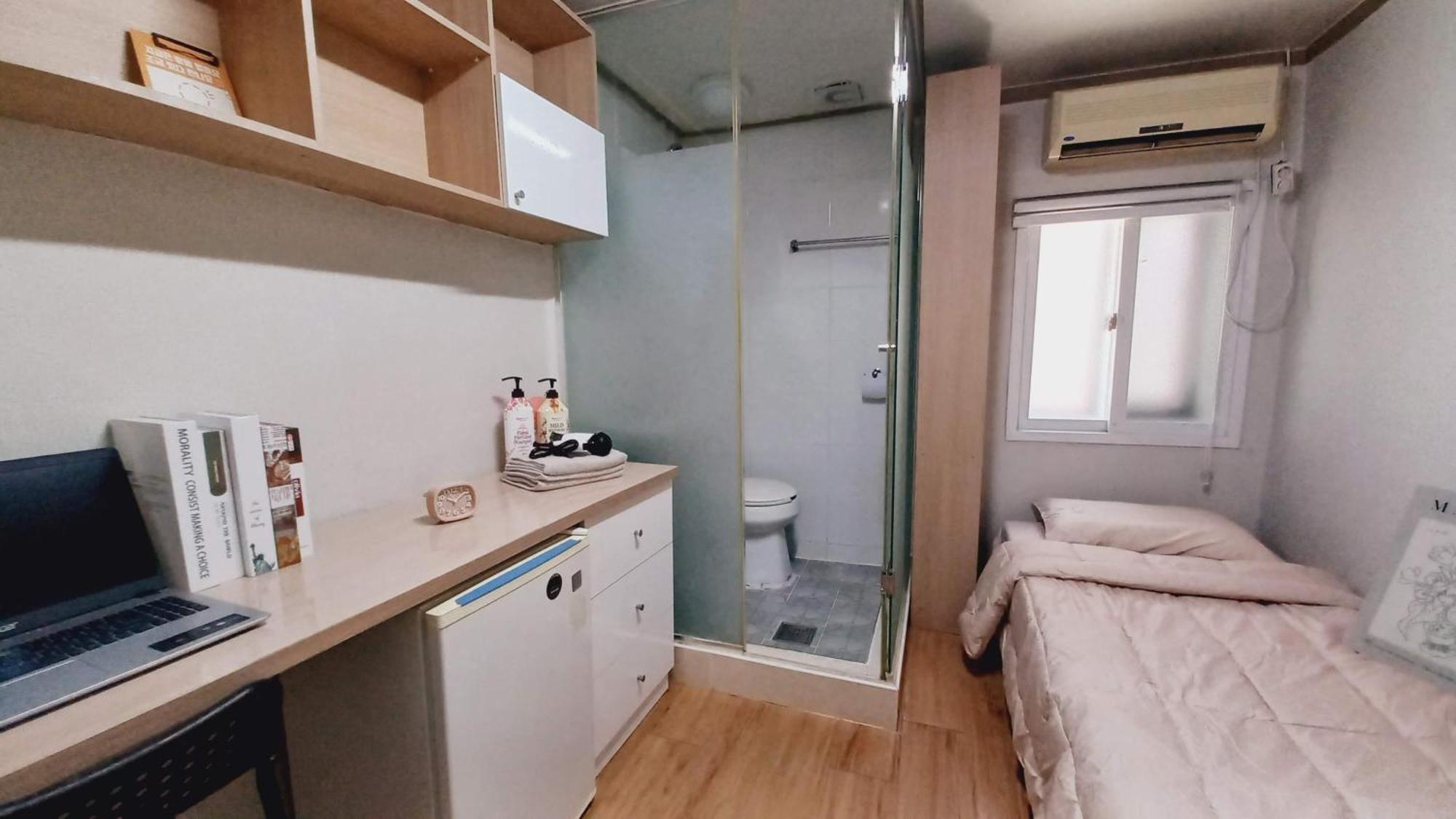 Haechi Stay Guesthouse - For Foreigners Only سيول المظهر الخارجي الصورة